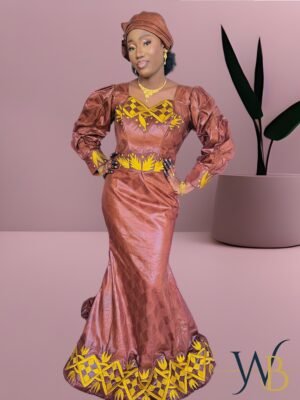 Robe broderie